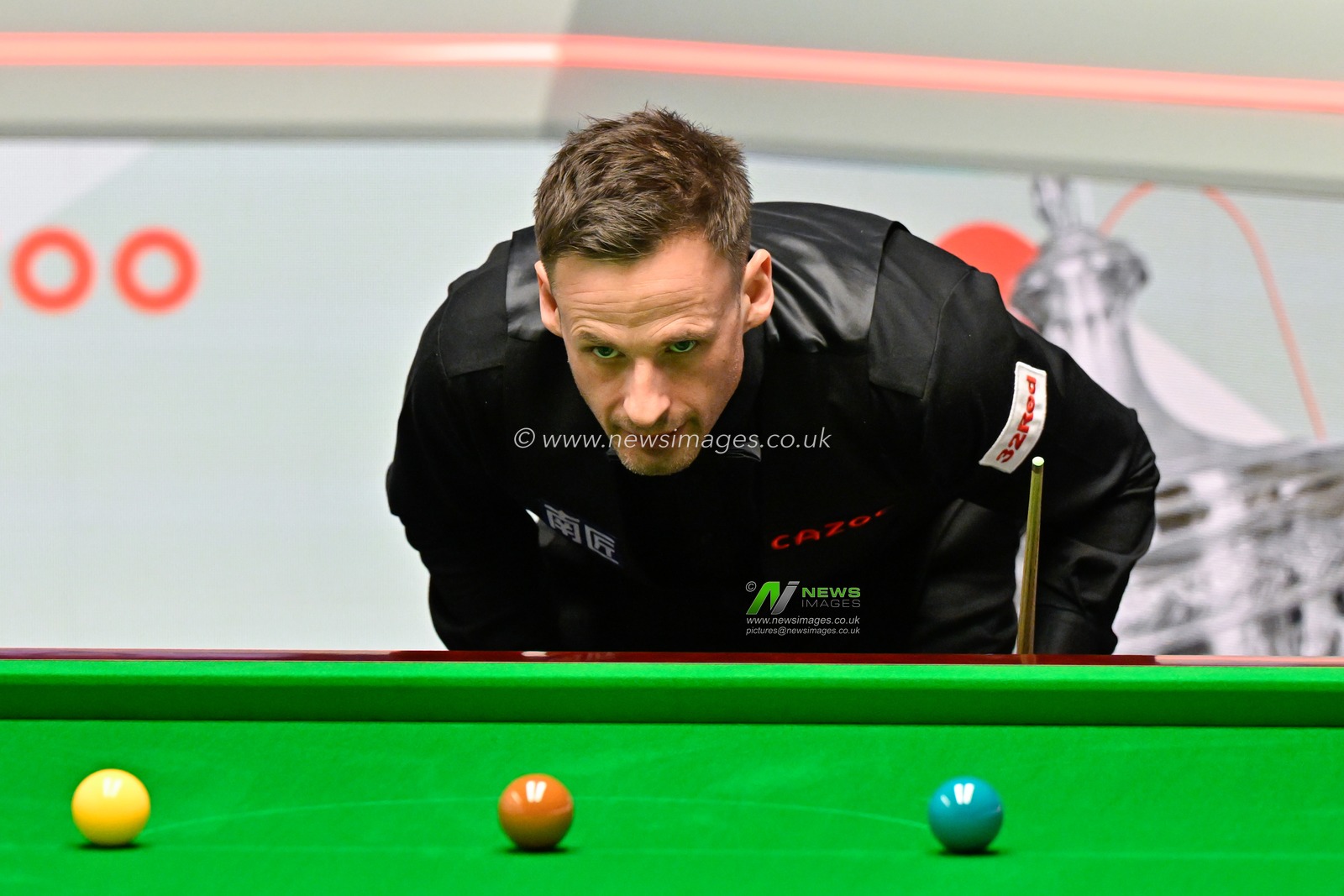 David Gilbert looks over the table, during the Cazoo World Championships 2024 at Crucible Theatre, Sheffield, United Kingdom, 26th April 2024

(Photo by Cody Froggatt/News Images)