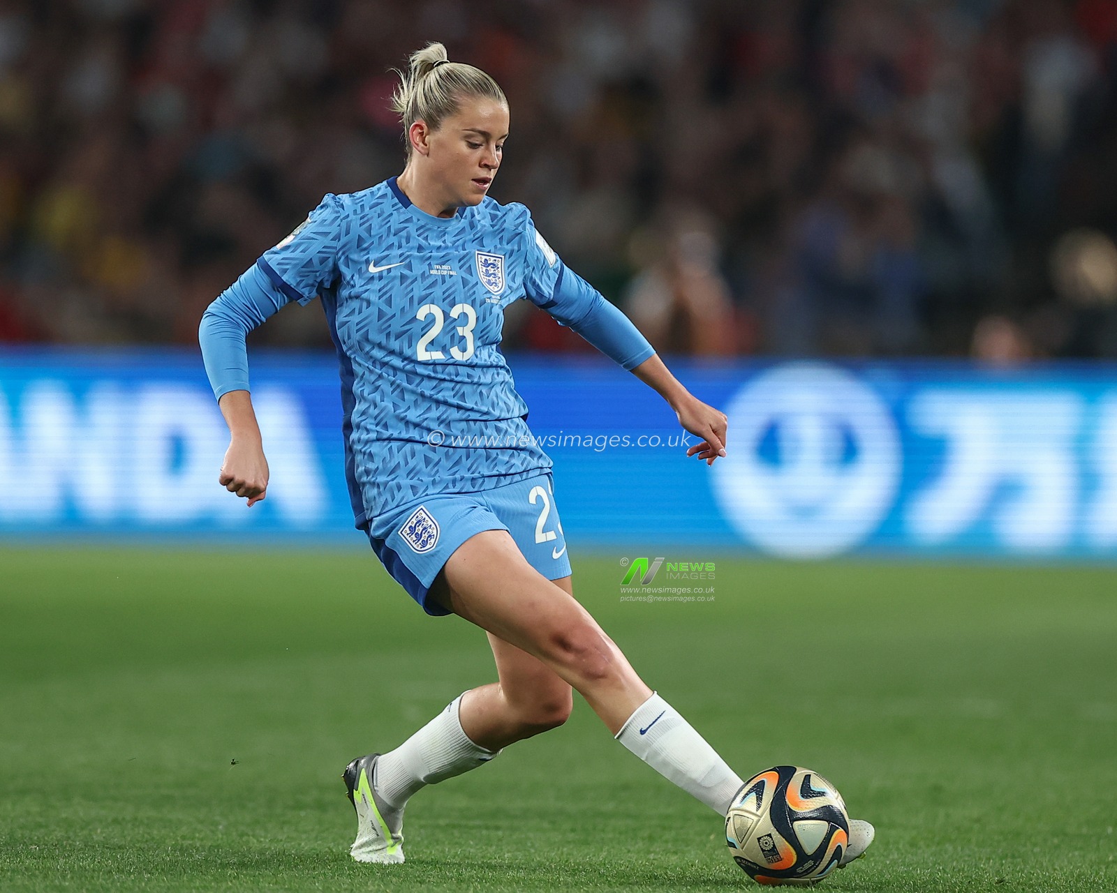 Alessia Russo #23 of England holds the ball during the FIFA Women's World Cup 2023 Final match Spain Women vs England Women at Stadium Australia, Sydney, Australia, 20th August 2023

(Photo by Patrick Hoelscher/News Images)
