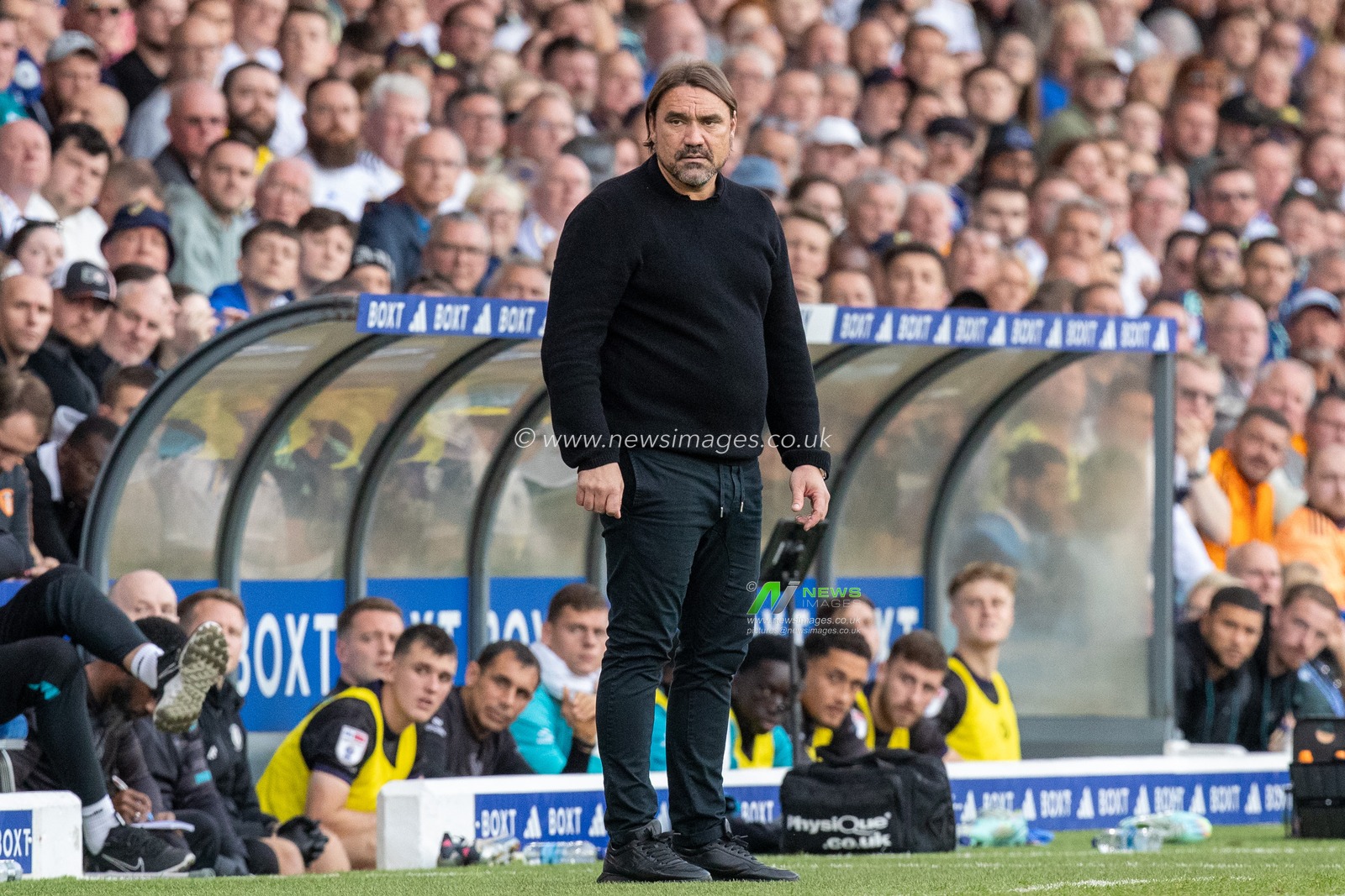 Daniel Farke manager of Leeds United during the Sky Bet Championship match Leeds United vs Bristol City at Elland Road, Leeds, United Kingdom, 7th October 2023

(Photo by James Heaton/News Images)