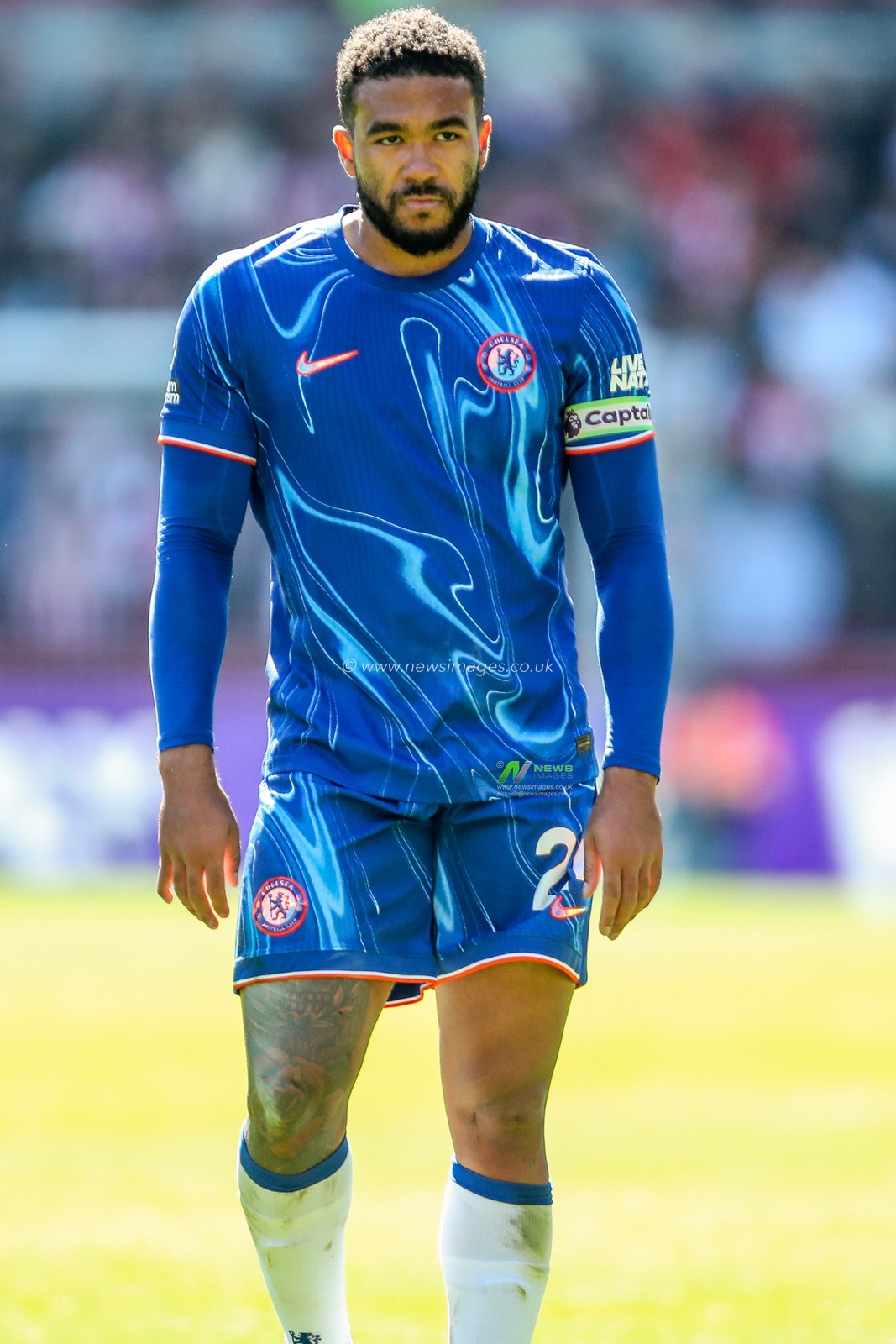 Reece James of Chelsea looks on during the Premier League match Brentford vs Chelsea at The Gtech Community Stadium, London, United Kingdom, 6th April 2025

(Photo by Izzy Poles/News Images)