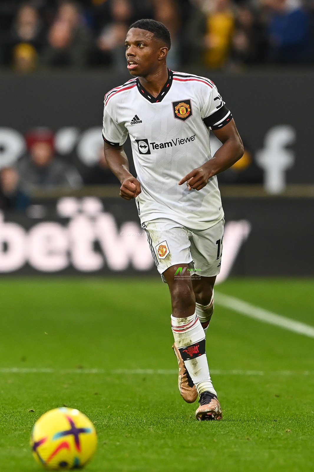 Tyrell Malacia #12 of Manchester United in action during the Premier League match Wolverhampton Wanderers vs Manchester United at Molineux, Wolverhampton, United Kingdom, 31st December 2022

(Photo by Craig Thomas/News Images)