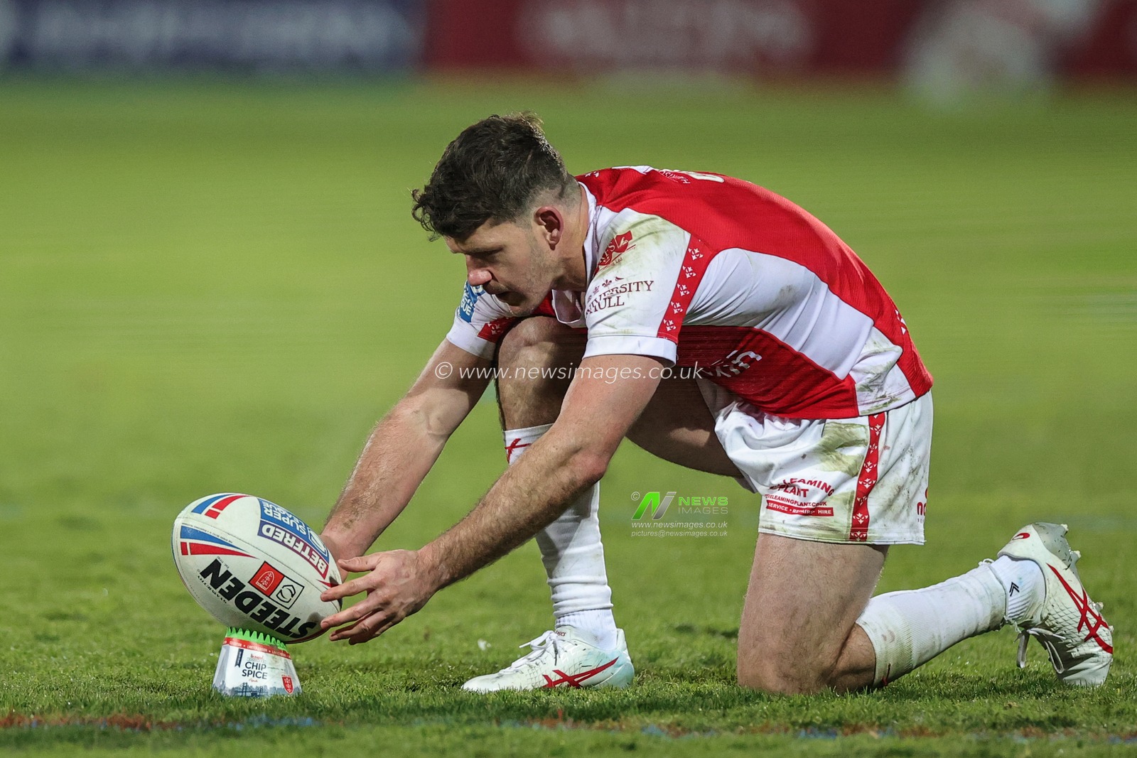 Lachlan Coote #1 of Hull KR lines the ball up during the Betfred Super League Round 4 match Hull KR vs Warrington Wolves at Sewell Group Craven Park, Kingston upon Hull, United Kingdom, 10th March 2023

(Photo by Mark Cosgrove/News Images)