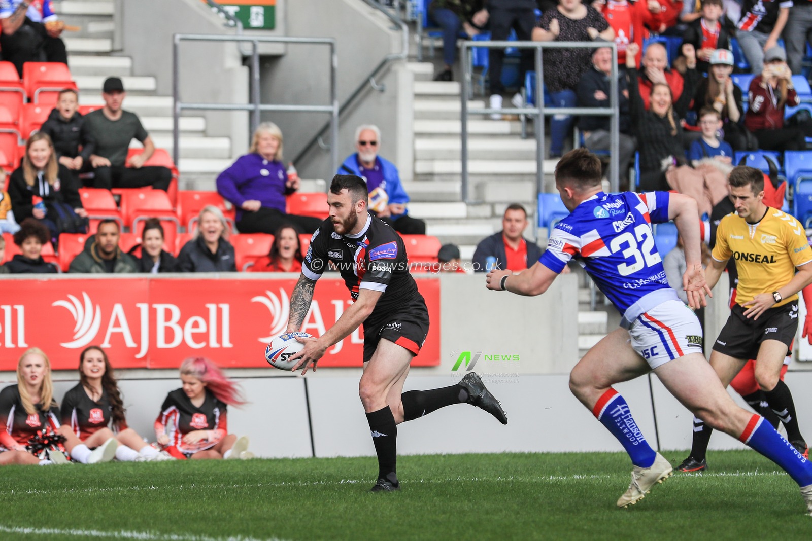 16th June 2019 ,  AJ Bell Stadium, Salford, England;  Betfred Super League, Round 18, Salford Red Devils vs Wakefield Trintiny ; Jake Bibby (5) of Salford Red Devils goes over for a try 

Credit: Mark Cosgrove/News Images