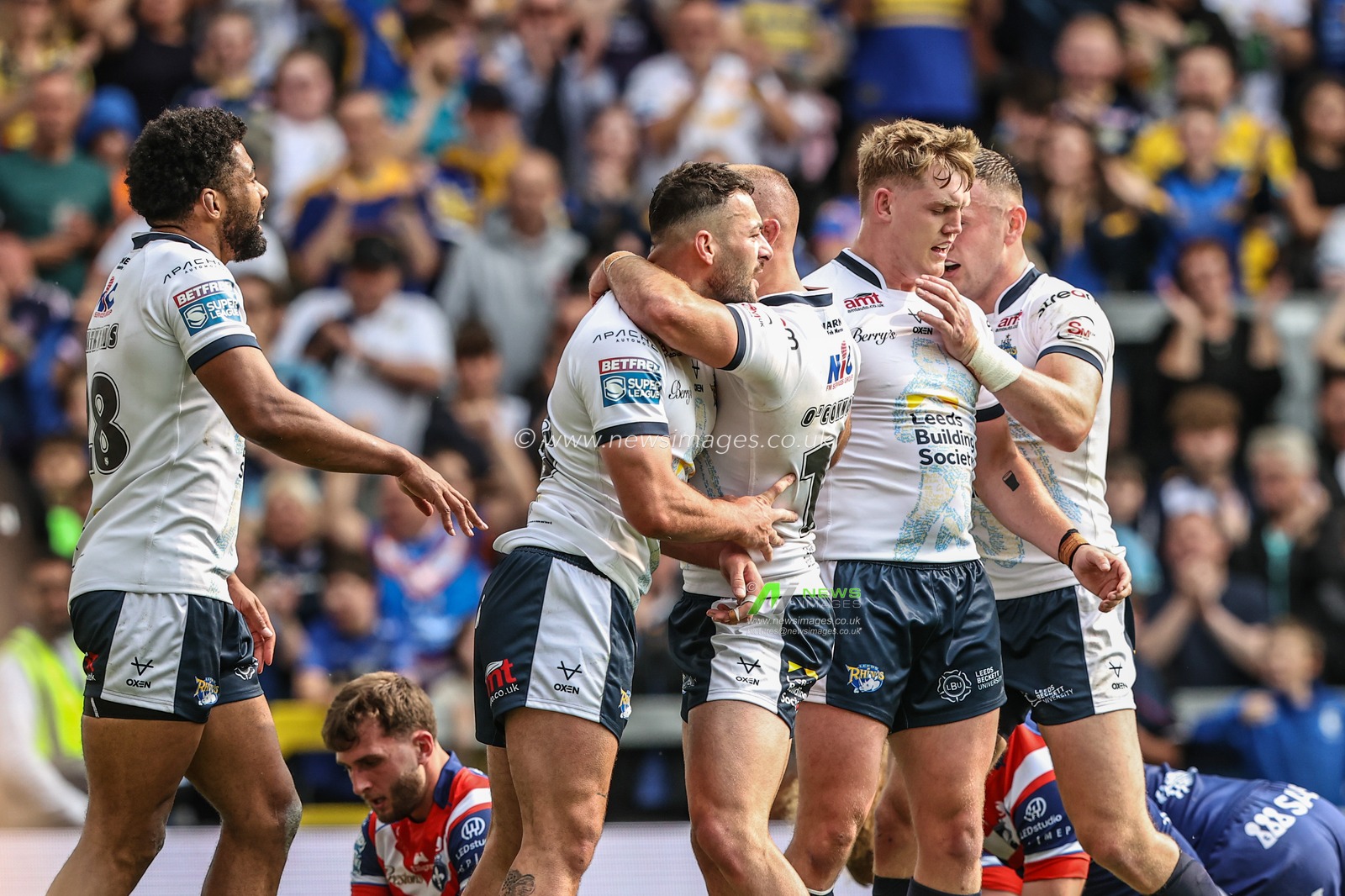 Jake Connor of Leeds Rhinos celebrates his try during the Betfred Super League Round 13 match Leeds Rhinos vs Wakefield Trinity at Headingley Stadium, Leeds, United Kingdom, 31st May 2025

(Photo by Alfie Cosgrove/News Images)