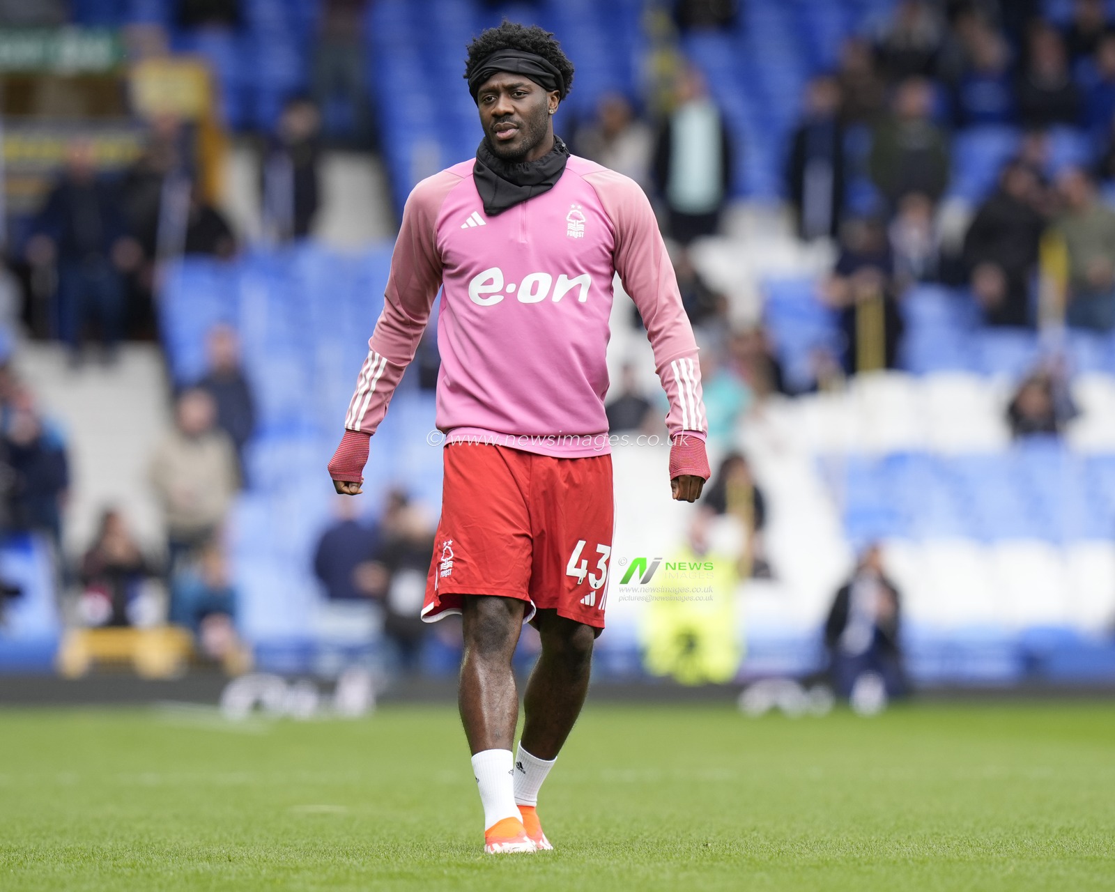 Ola Aina of Nottingham Forest warms up before the Premier League match Everton vs Nottingham Forest at Goodison Park, Liverpool, United Kingdom, 21st April 2024

(Photo by Steve Flynn/News Images)