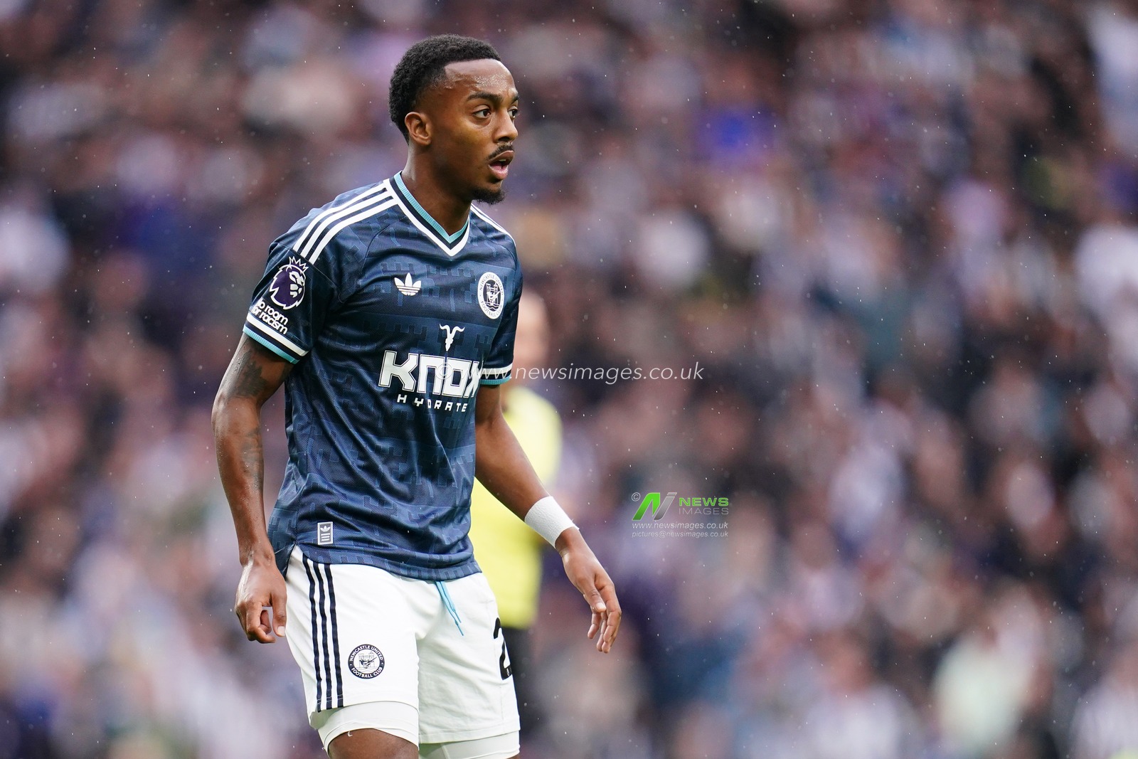 Joe Willock of Newcastle United during the Premier League match Tottenham Hotspur vs Newcastle Untied at Tottenham Hotspur Stadium, London, United Kingdom on 29 August 2026

(Photo by Harvey Murphy/News Images)