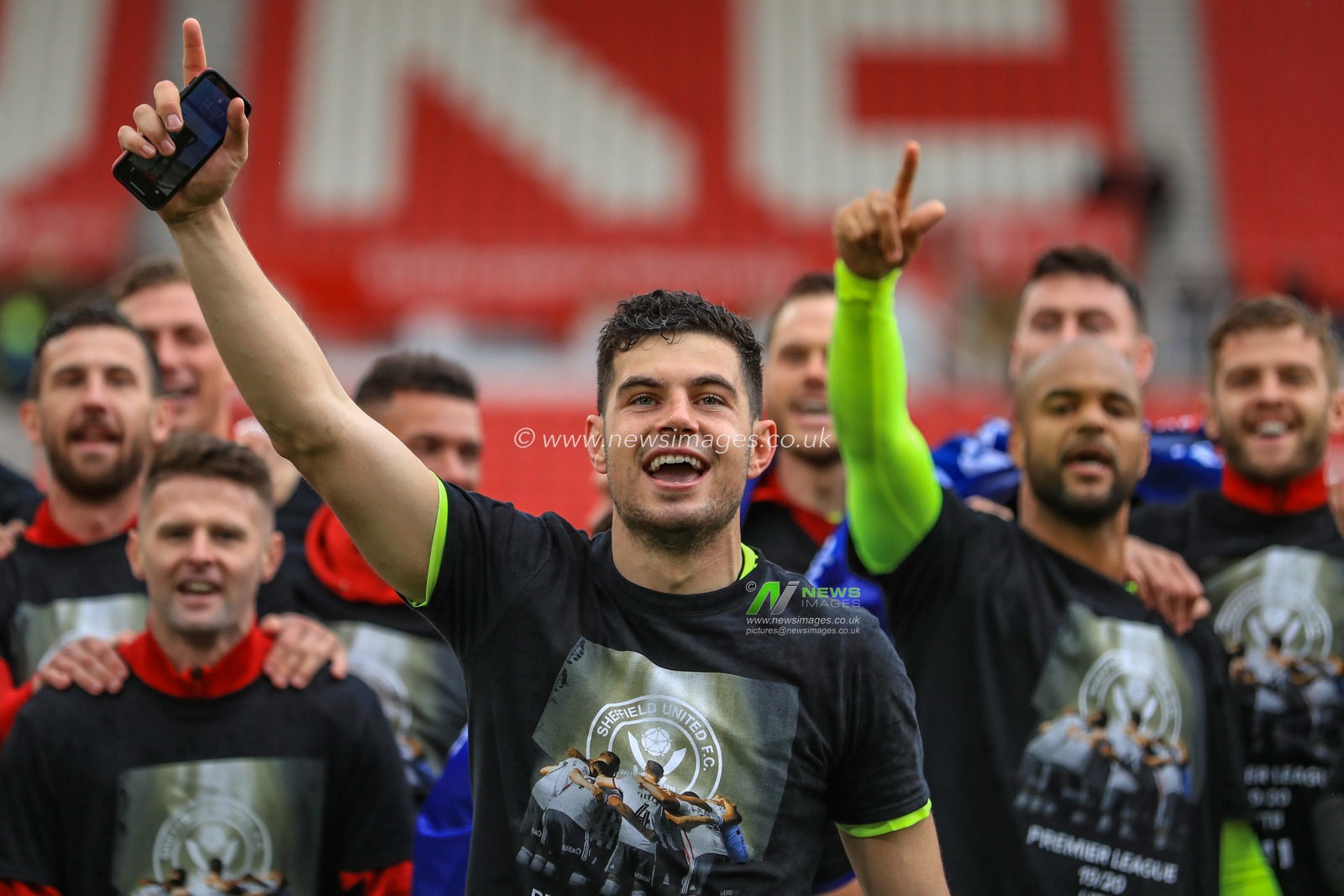 5th May 2019, Bet 365 Stadium, Stoke-on-Trent, England; Sky Bet Championship, Stoke City vs Sheffield United ; John Egan (12) of Sheffield United celebrates promotion 


Credit: Mark Cosgrove/News Images

English Football League images are subject to DataCo Licence