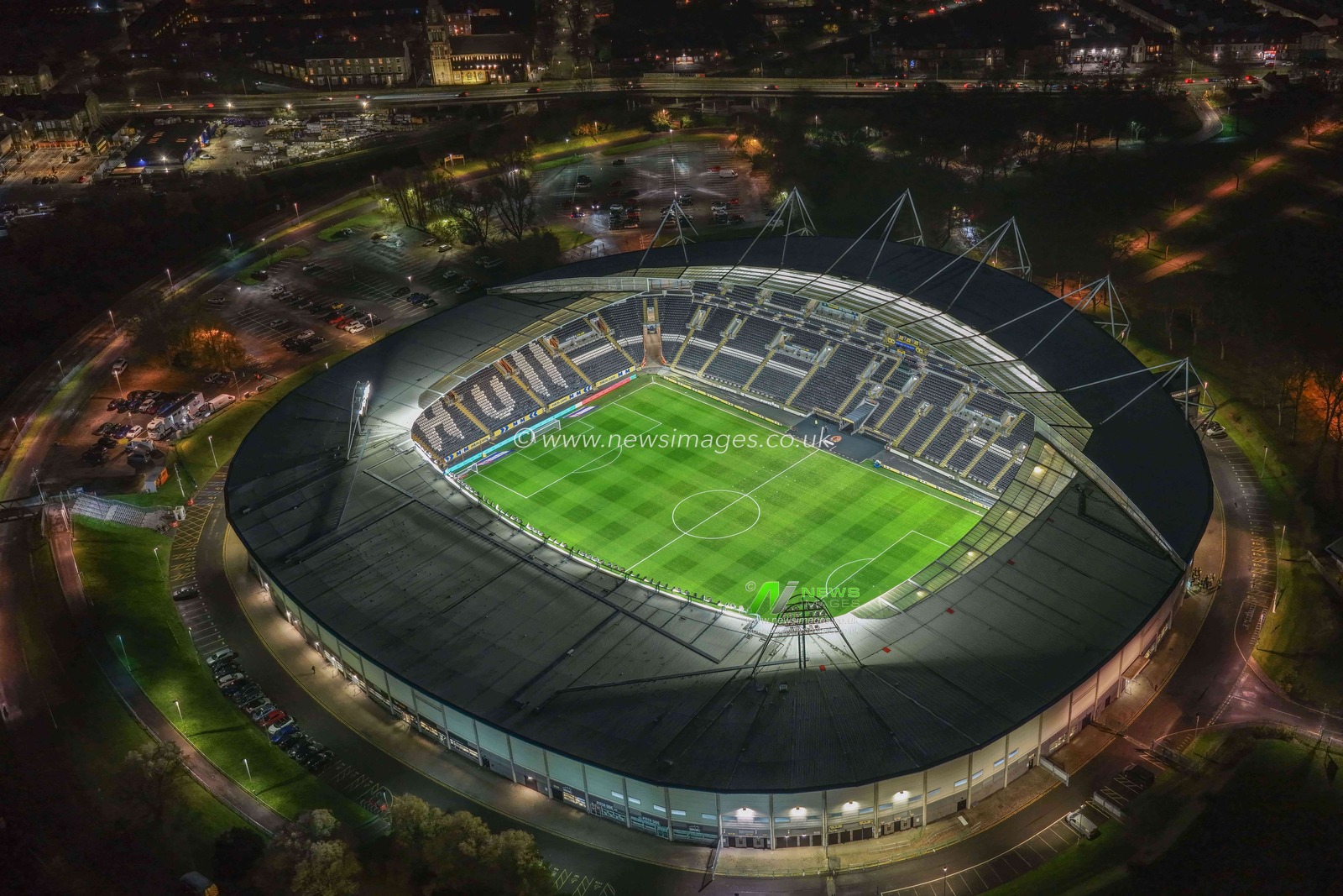 An aerial view of The MKM Stadium during the Sky Bet Championship match Hull City vs Middlesbrough at MKM Stadium, Hull, United Kingdom, 5th December 2025

(Photo by Mark Cosgrove/News Images)

*** GER AUT SUI OUT ***