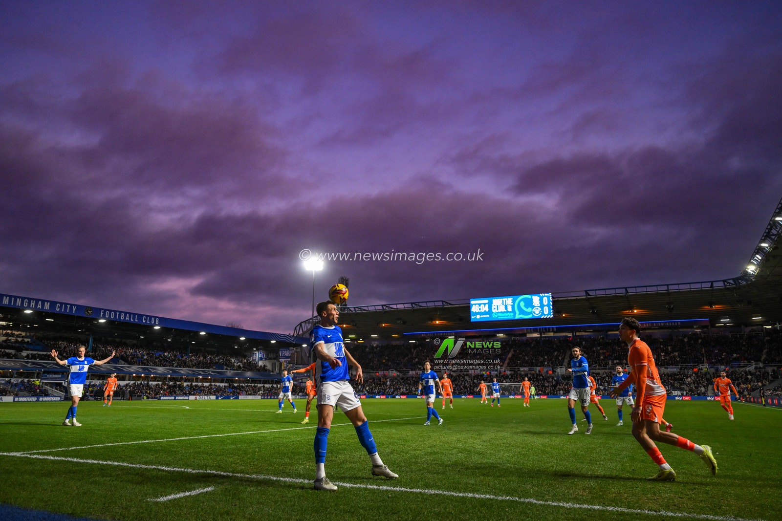 Krystian Bielik of Birmingham City heads the ball clear during the Sky Bet League 1 match Birmingham City vs Blackpool at St. Andrew's @ Knighthead Park, Birmingham, United Kingdom, 29th December 2024

(Photo by Craig Thomas/News Images)
