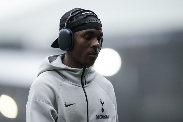 Mathys Tel of Tottenham Hotspur ahead of the Pre-season friendly match Luton Town vs Tottenham Hotspur at Kenilworth Road, Luton, United Kingdom, 26th July 2025

(Photo by Harvey Murphy/News Images)