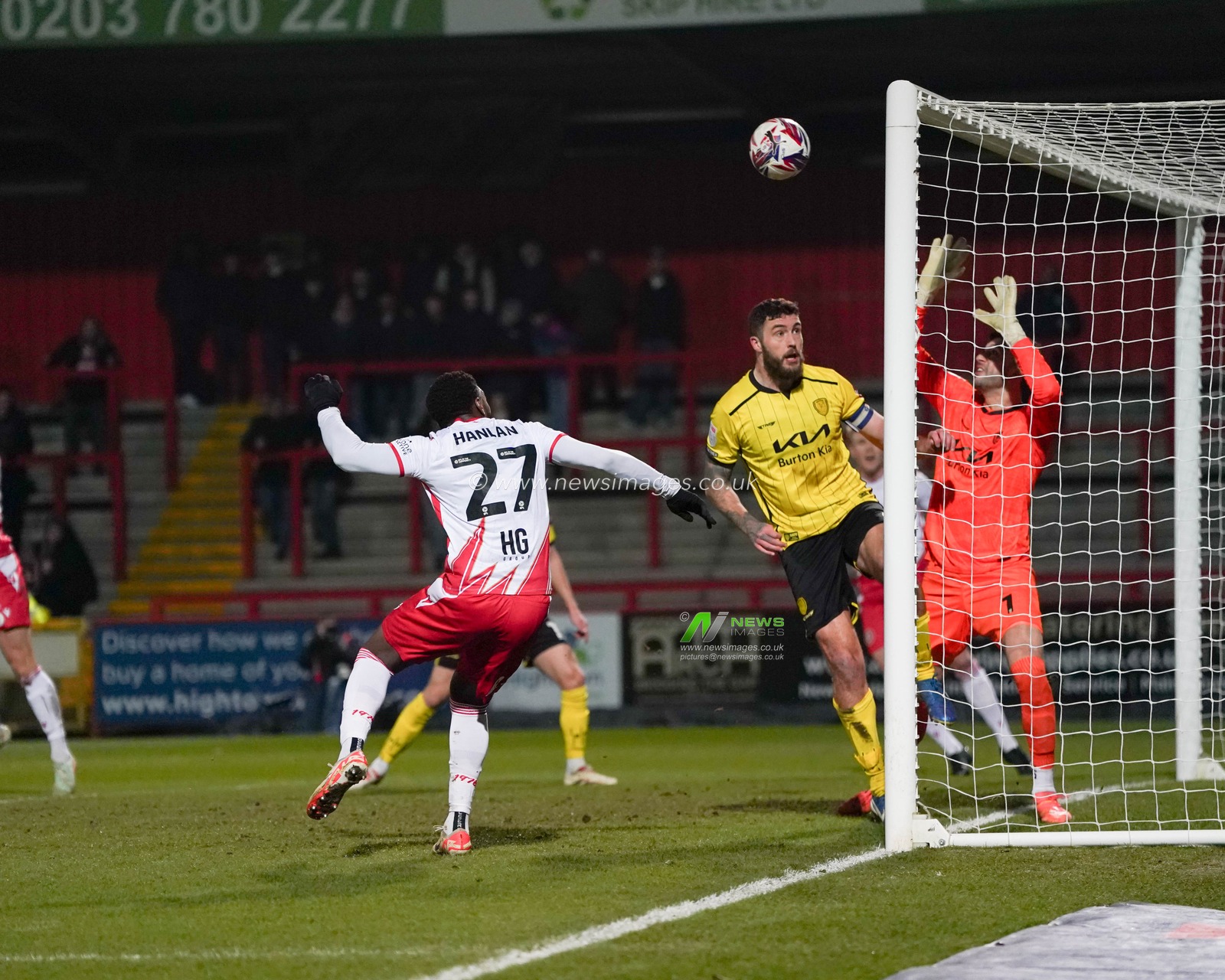 Brandon Hanlan heads over during the Sky Bet League 1 match Stevenage vs Burton Albion at Lamex Stadium, Stevenage, United Kingdom, 18th February 2025

(Photo by Harvey Murphy/News Images)