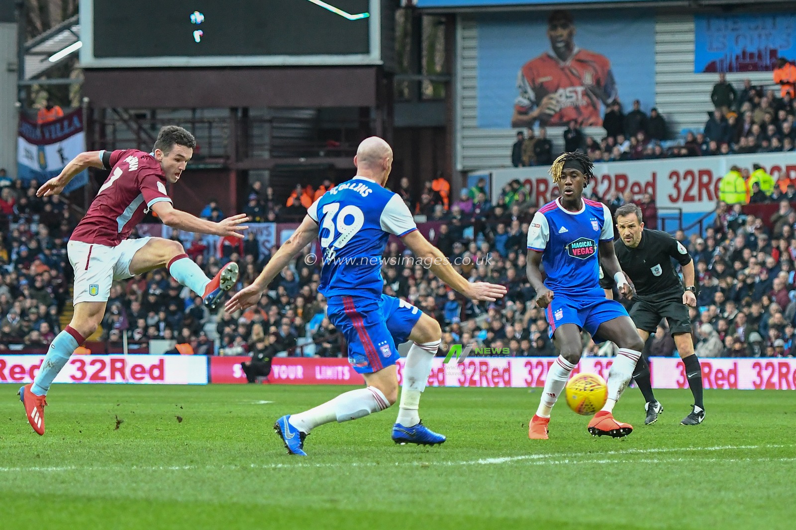 26th January, Villa Park, Birmingham, England ; Sky Bet Championship, Aston Villa vs Ipswich Town : John McGinn (07) of Aston Villa shoots at goal

Credit: Gareth Dalley/News Images

English Football League images are subject to DataCo Licence