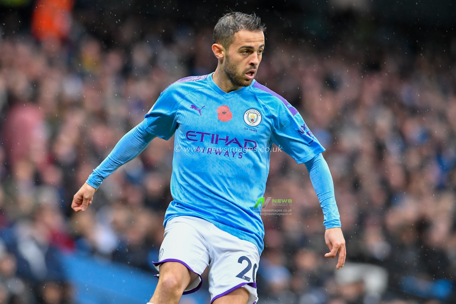 2nd November 2019, Etihad Stadium, Manchester, England; Premier League, Manchester City v Southampton : Bernardo Silva (20) of Manchester City in action

Credit: Simon Whitehead/News Images