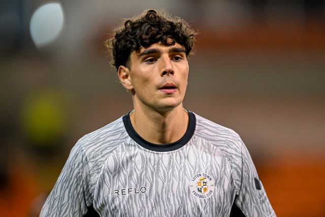 /l45/ warms up prior to the Sky Bet League 1 match Blackpool vs Luton Town at Bloomfield Road, Blackpool, United Kingdom, 30th September 2025

(Photo by Adam Gee/News Images)