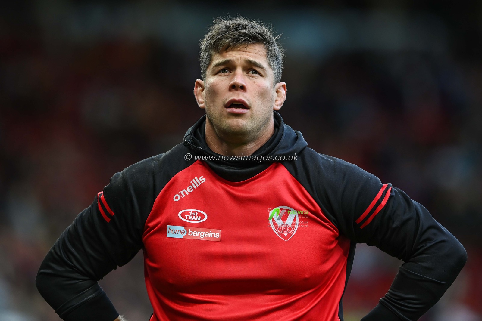 Louie McCarthy-Scarsbrook #15 of St Helens during pre match warm up ahead of the 25th Betfred Super League Grand Final match St Helens vs Leeds Rhinos at Old Trafford, Manchester, United Kingdom, 24th September 2022

(Photo by Craig Thomas/News Images)