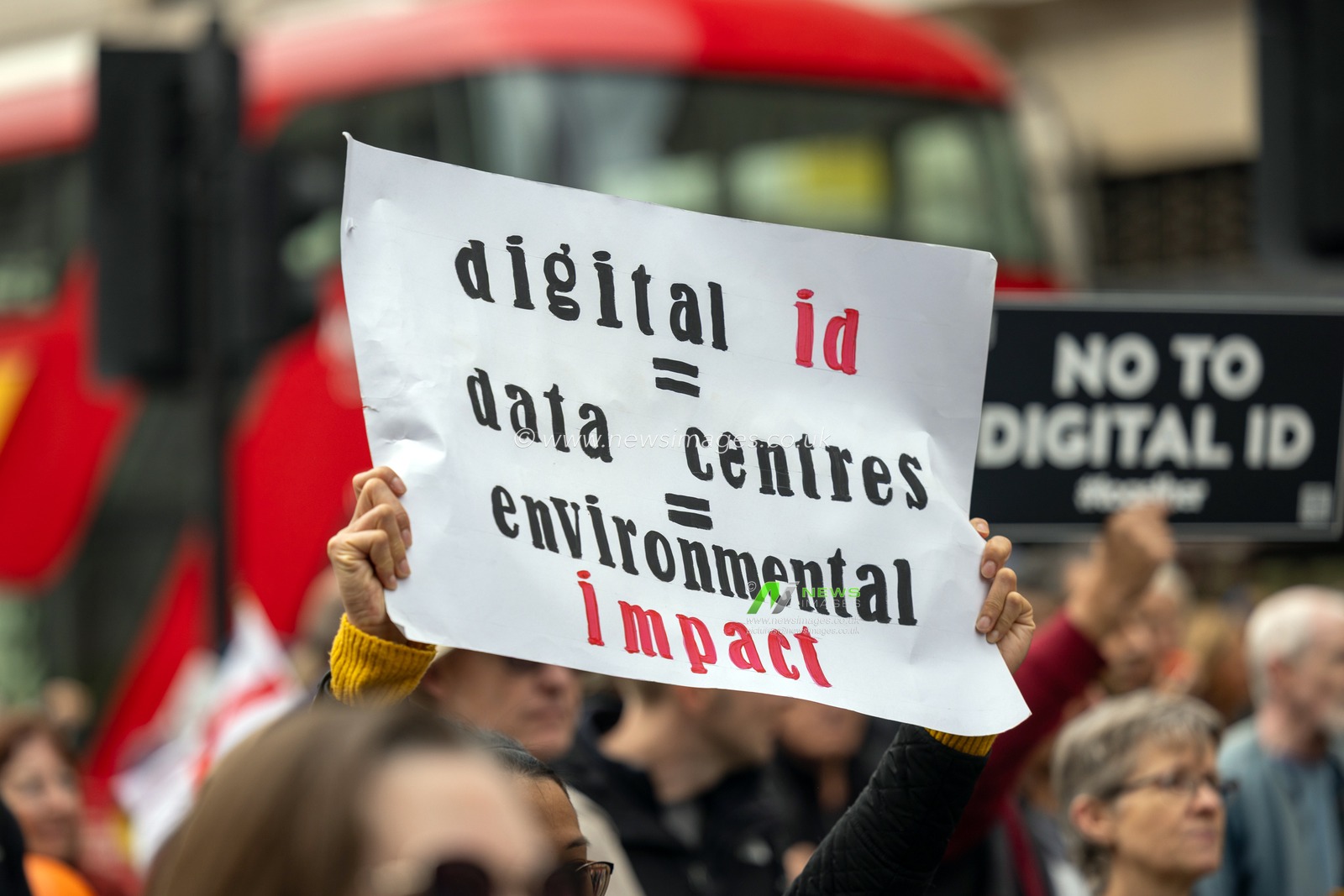 Hundreds of demonstrators gathered at Marble Arch and marched through central London to Whitehall, voicing strong opposition to the Governmentâ€™s proposed introduction of digital ID systems. Protesters carried banners and chanted slogans defending privacy, freedom, and civil liberties.

(Photo by Abdullah Bailey/News Images)