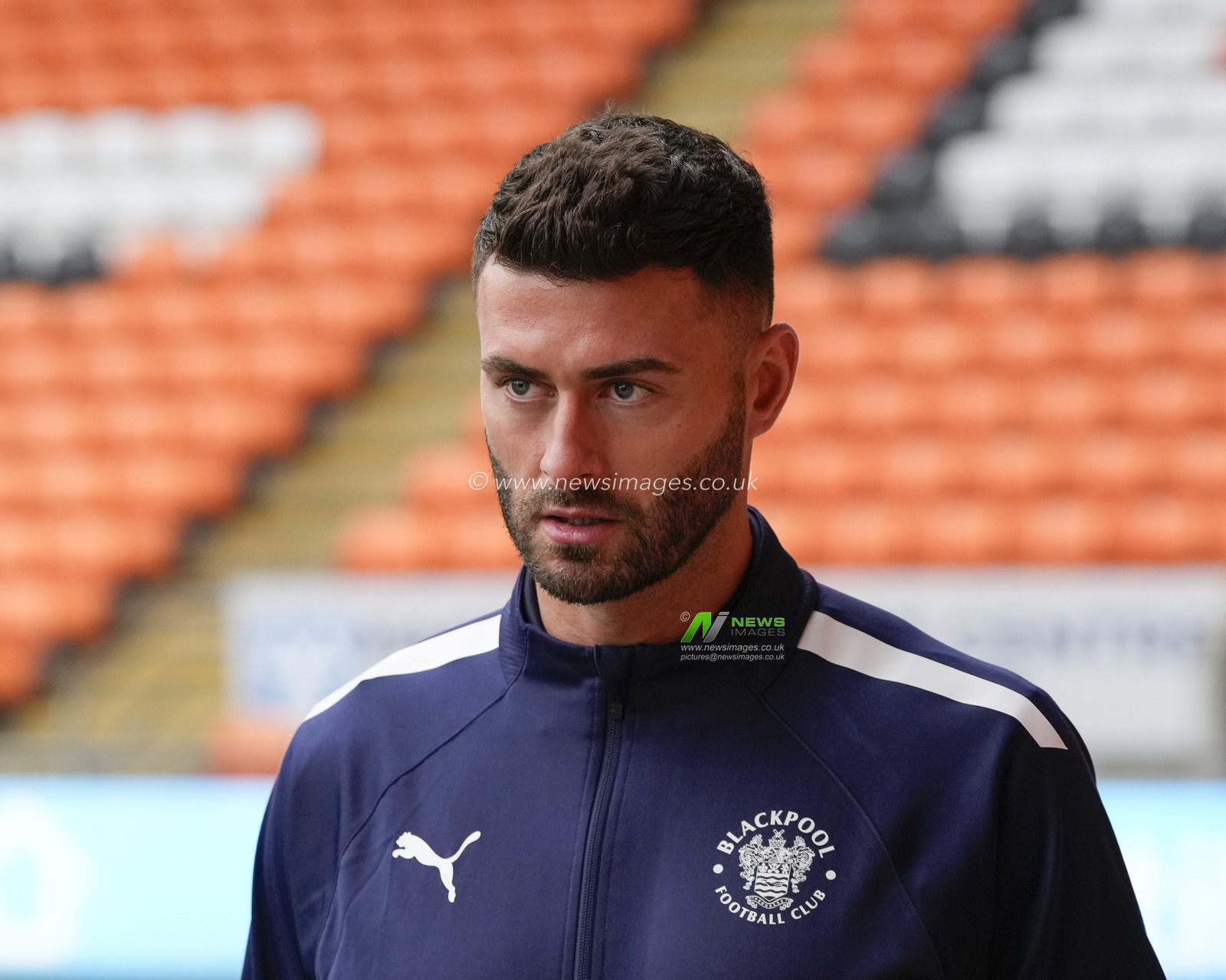 Gary Madine #14 of Blackpool arrives at the stadium before the Sky Bet Championship match Blackpool vs Luton Town at Bloomfield Road, Blackpool, United Kingdom, 5th November 2022

(Photo by Steve Flynn/News Images)