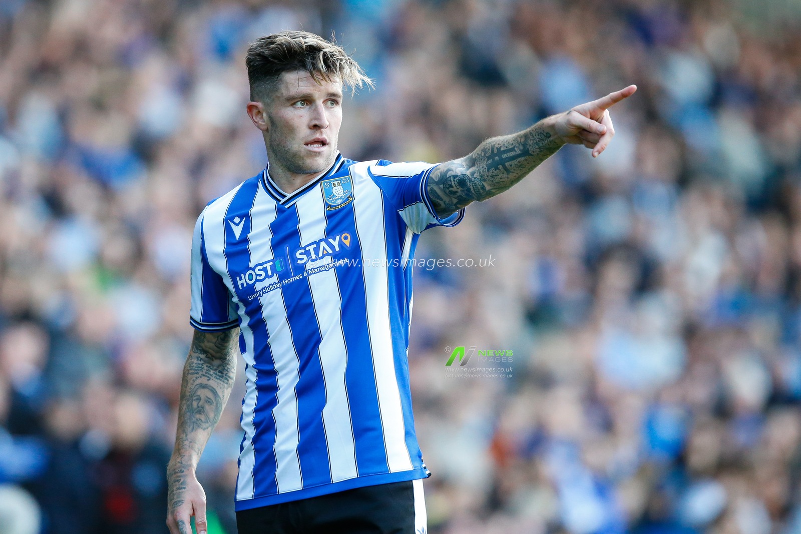 Josh Windass #11 of Sheffield Wednesday during the Sky Bet League 1 match Sheffield Wednesday vs Wycombe Wanderers at Hillsborough, Sheffield, United Kingdom, 24th September 2022

(Photo by Ben Early/News Images)