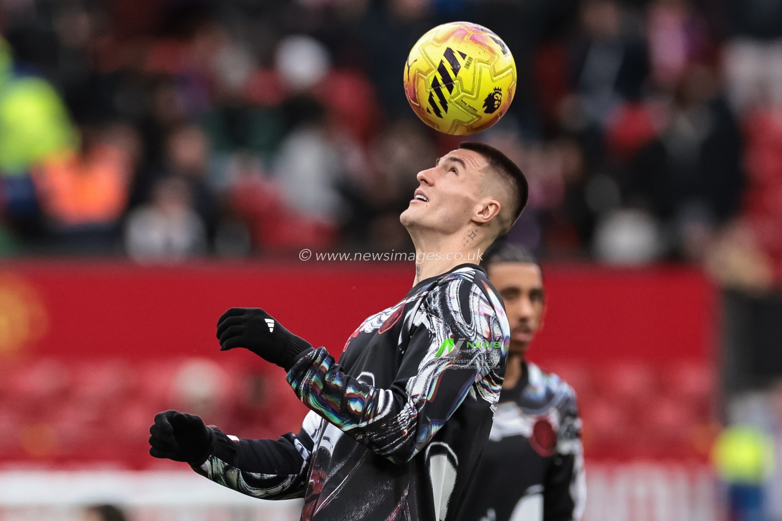 Benjamin Sesko of Manchester United in the pregame warmup session during the Premier League match Manchester United vs Crystal Palace at Old Trafford, Manchester, United Kingdom on 01 March 2026

(Photo by Mark Cosgrove/News Images)