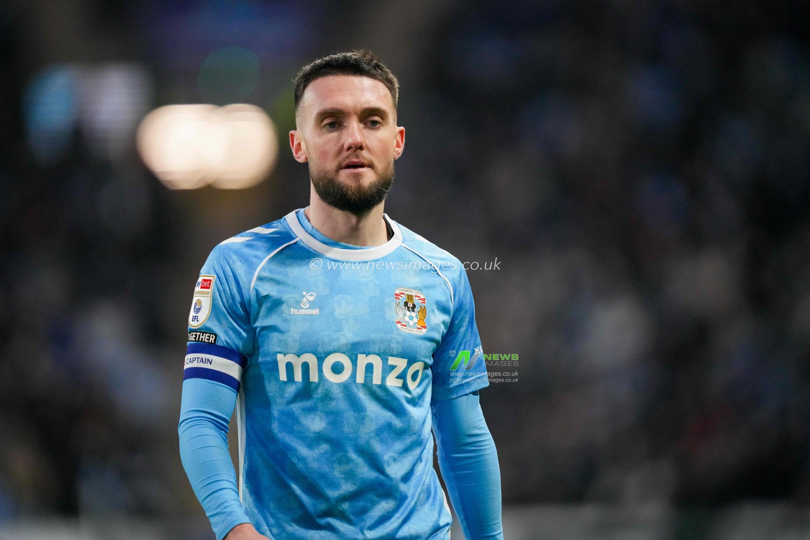 Matt Grimes, of Coventry City during the Sky Bet Championship match Coventry City vs Swansea City at Coventry Building Society Arena, Coventry, United Kingdom, 26th December 2025

(Photo by Maynard Manyowa/News Images)

*** GER AUT SUI OUT ***