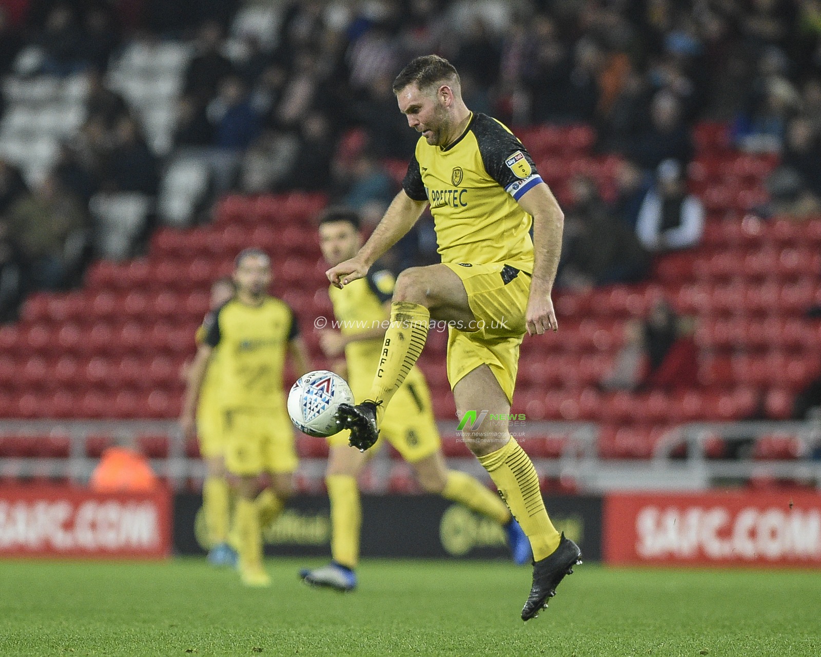 26th November 2019, Stadium Of Light, Sunderland, England; Sky Bet League 1, Sunderland v Burton Albion : Jake Buxton (5) of Burton Albion in action

Credit: Iam Burn/News Images