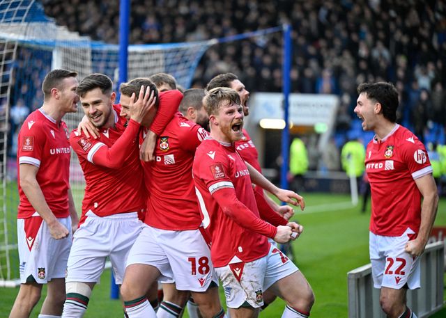 Emirates FA Cup Third Round Shrewsbury Town v Wrexham