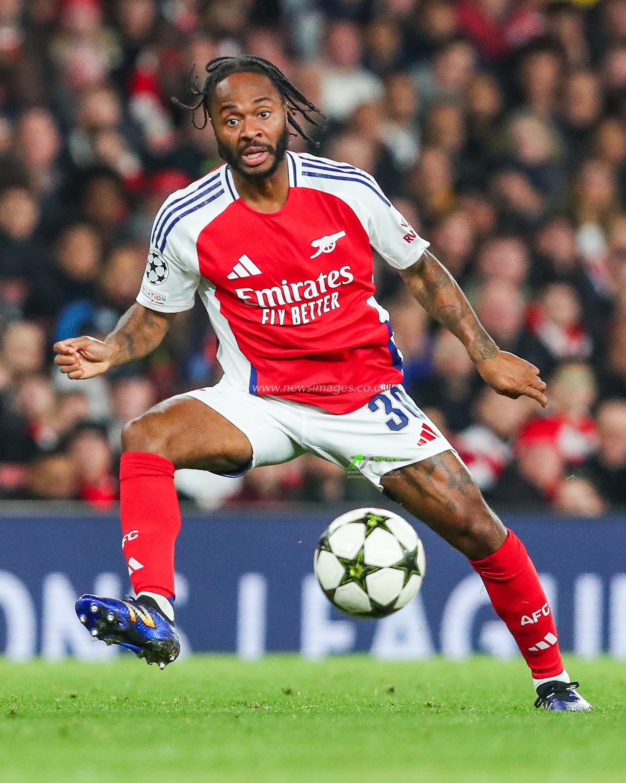 Raheem Sterling of Arsenal controls the ball during the UEFA Champions League, League Stage Arsenal vs FC Shakhtar Donetsk at Emirates Stadium, London, United Kingdom, 22nd October 2024

(Photo by Izzy Poles/News Images)