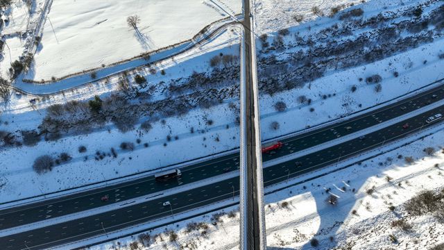 Heavy Snow over the hills of Scammonden Bridge and Reservoir areas of West Yorkshire and a free running M62, Kirklees, United Kingdom, 11th January 2025

(Photo by Mark Cosgrove/News Images)