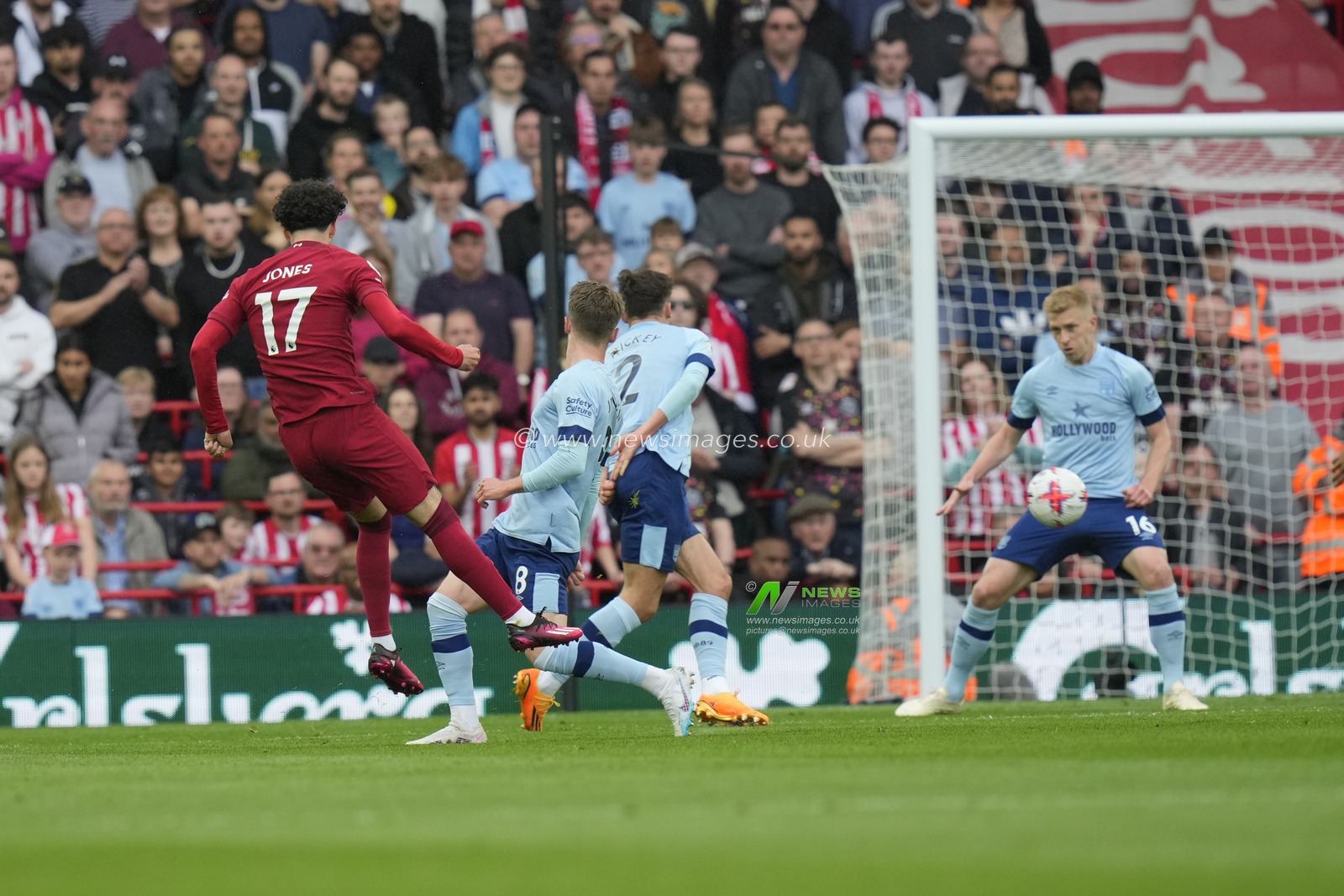 Curtis Jones #17 of Liverpool shoots goal wards during the Premier League match Liverpool vs Brentford at Anfield, Liverpool, United Kingdom, 6th May 2023

(Photo by Steve Flynn/News Images)