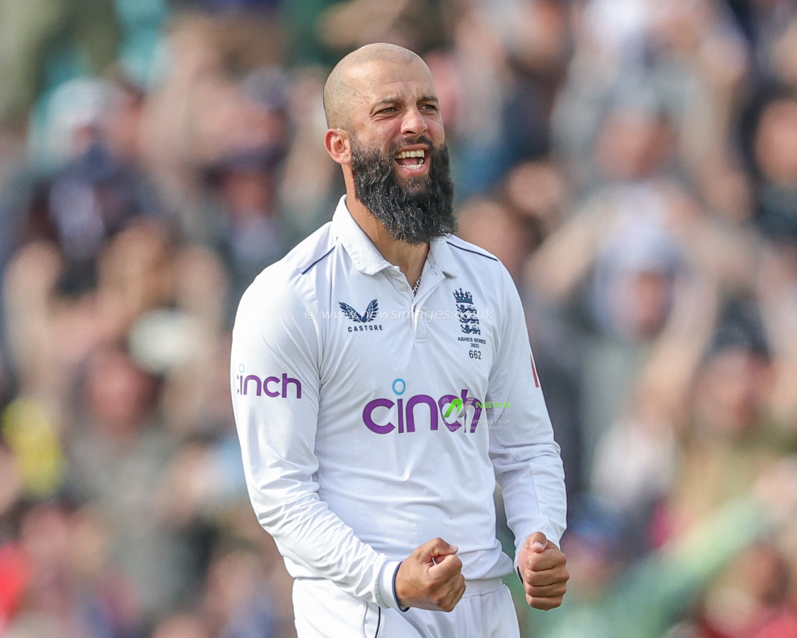 Moeen Ali of England celebrates the wicket of Mitchell Marsh of Australia during the LV= Insurance Ashes Fifth Test Series Day Five England v Australia at The Kia Oval, London, United Kingdom, 31st July 2023

(Photo by Mark Cosgrove/News Images)