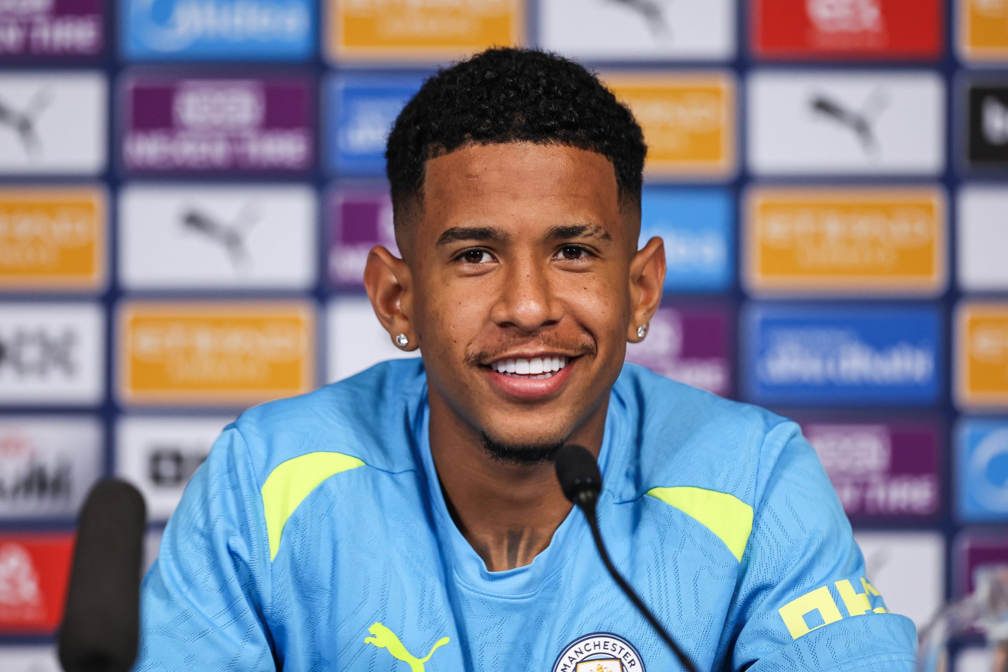 Savinho signs for Premier League giants Manchester City