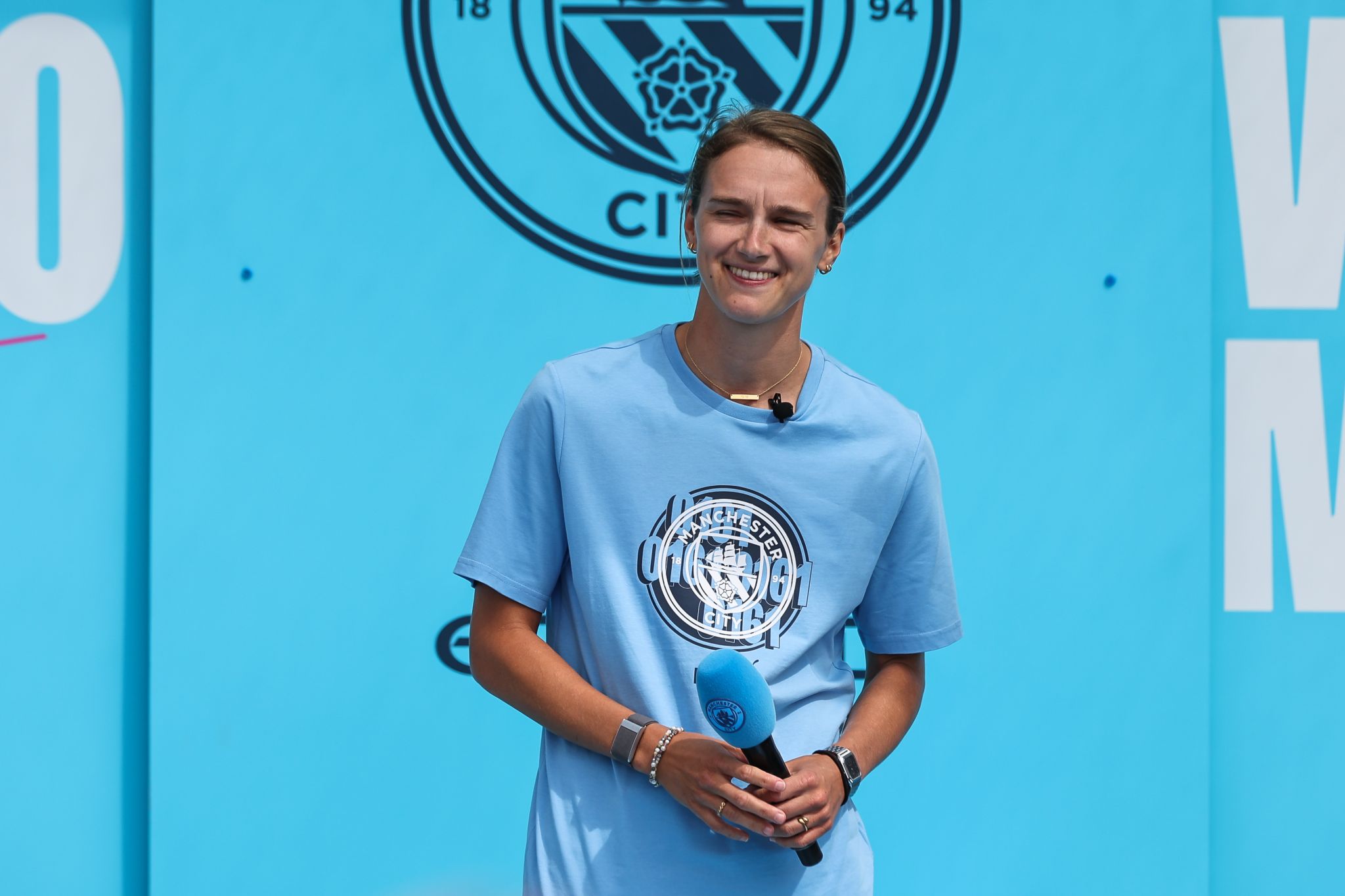 Vivianne Miedema signs for Manchester City